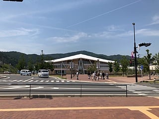 向かう途中に立ち寄った女川駅